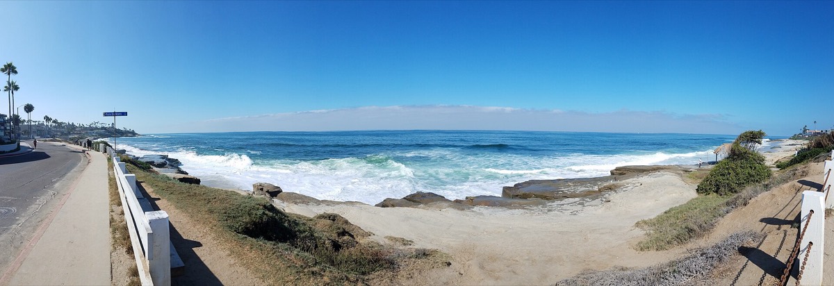 The sandstone and surf at Windansea Beach in La Jolla